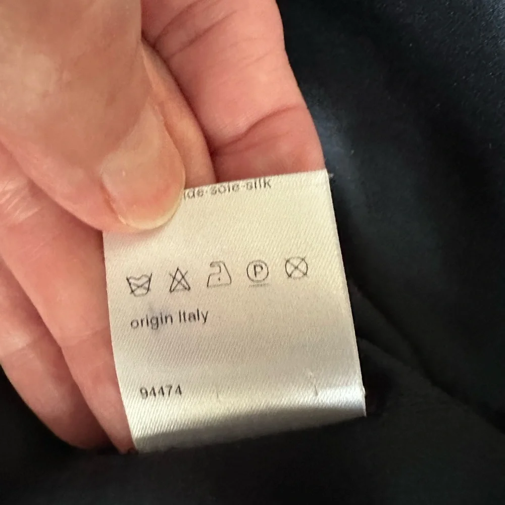 Akris Navy Silk Jacket with Hand Beaded Crystals Size 10 - Picture 11 of 16